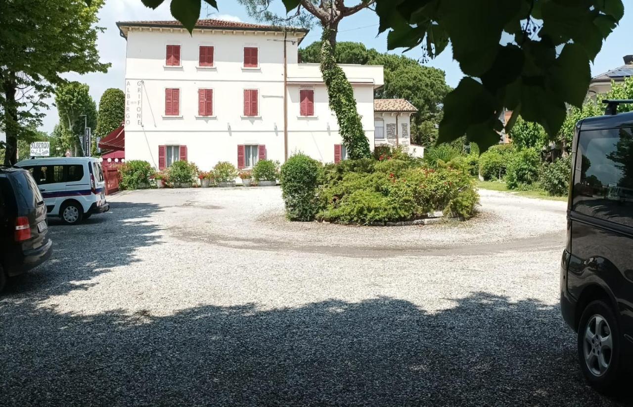 Albergo Grifone 1891 Peschiera del Garda Extérieur photo